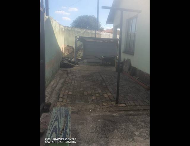 3 BEDROOM HOUSE FOR SALE IN JABAVU